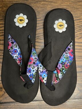 Rocket Dog Black Flip Flops with Floral Multicolor Straps Size 11